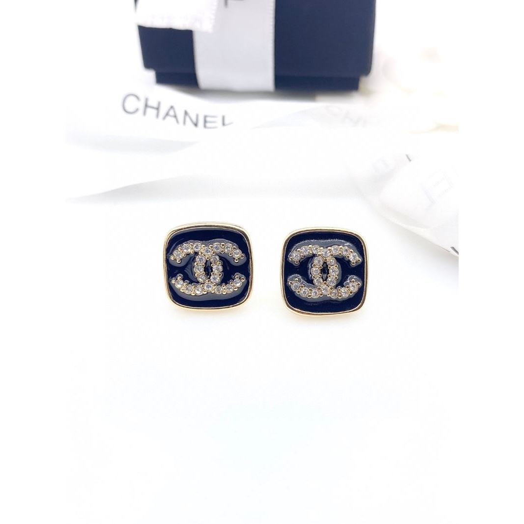 Chanel Earrings - Click Image to Close